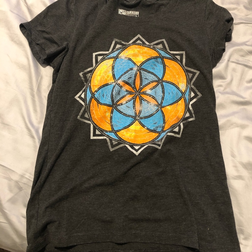 Women’s t shirt